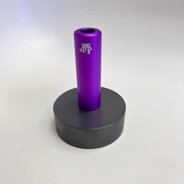 Chuck Puck, Graphite